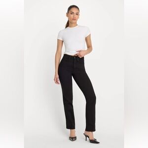 GOOD AMERICAN CURVE STRAIGHT NEVER FADE JEANS